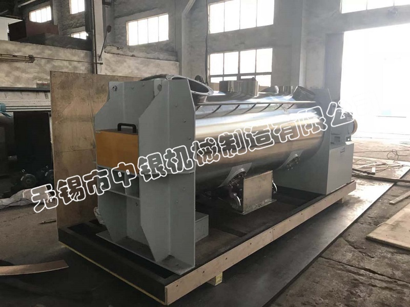 無錫中銀1500L犁刀混合機成功出口英國